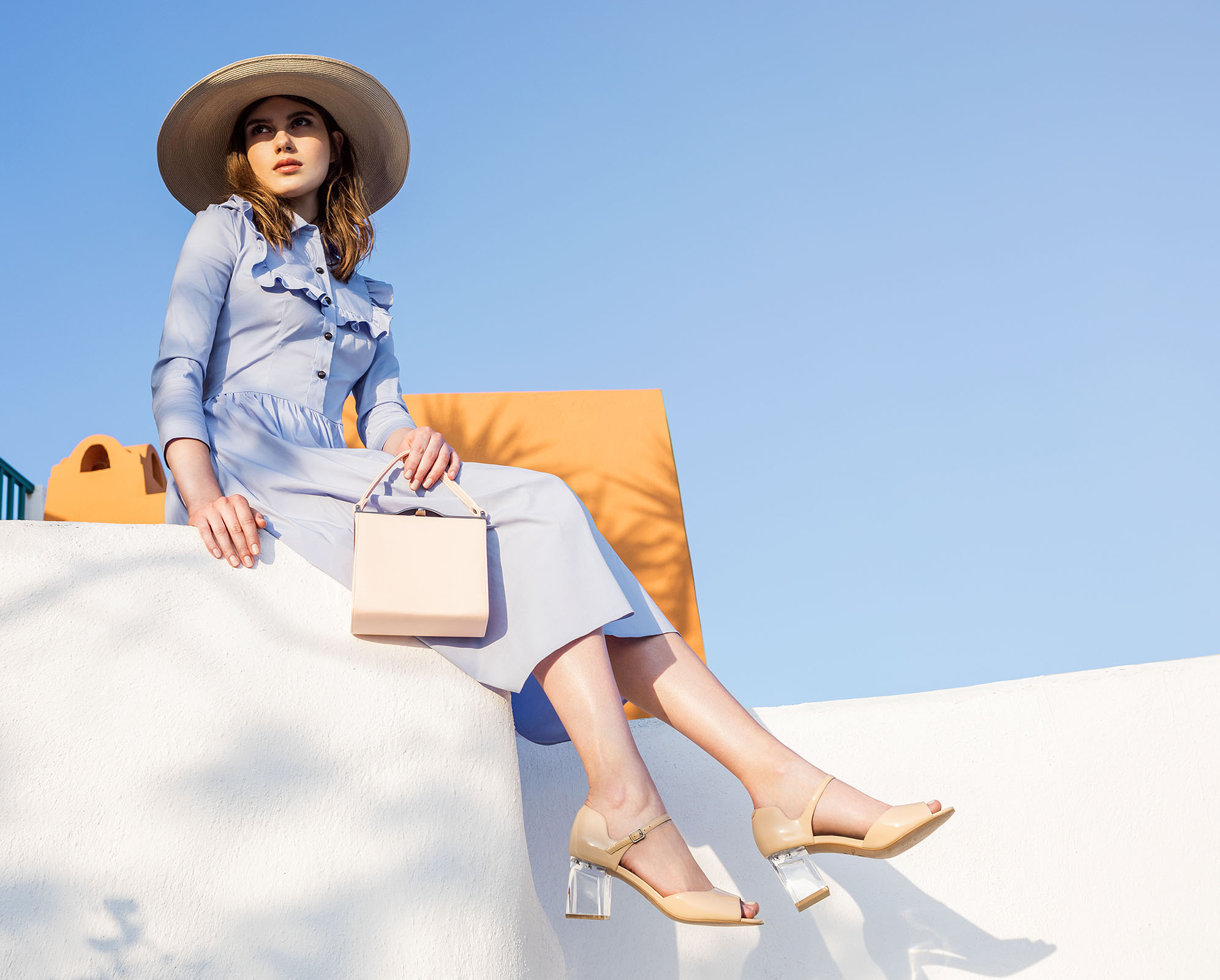 «Эконика» представляет новую весенне-летнюю коллекцию обуви и аксессуаров